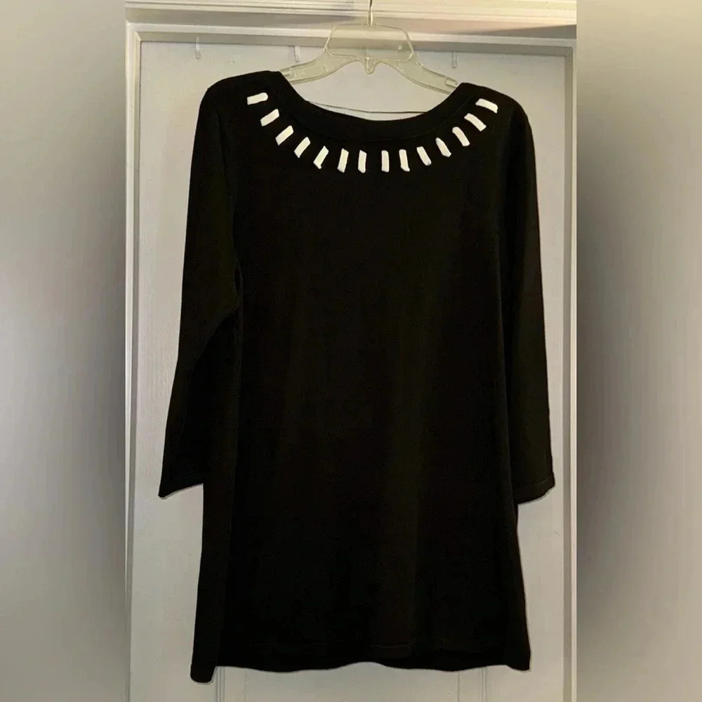 Cable & Gauge 3/4 Sleeve Sweater